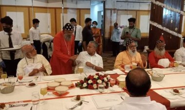ബഹു. കേരള മുഖ്യമന്ത്രി ശ്രീ. പിണറായി വിജയൻ സംഘടിപ്പിച്ച ക്രിസ്തുമസ് വിരുന്നിൽ വിവിധ സഭ മേൽഅധ്യക്ഷന്മാർ പങ്കെടുത്തു